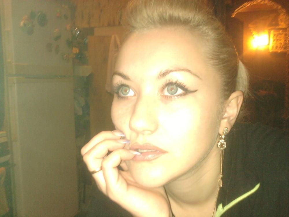 BlueRaindrops Escort Annoncelight